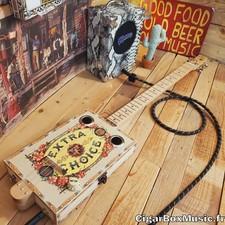Guitares Cigar Box d'occasion  Saint-Girons