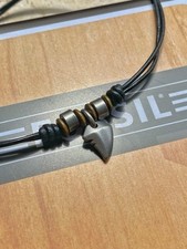 Fossil halskette haifischzahn gebraucht kaufen  Neuenstadt am Kocher