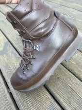 Altberg defender boots for sale  SAFFRON WALDEN