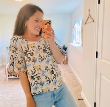 Blusa Viola Borghi 100% Linho Tamanho Grande Manga Borboleta/Floral Babado Tamanho M comprar usado Blusa Viola Borghi 100% Linho Tamanho Grande Manga Borboleta/Floral Babado Tamanho M comprar usado  Enviando para Brazil