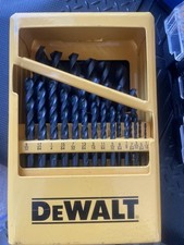 conjunto de brocas dewalt comprar usado  Enviando para Brazil