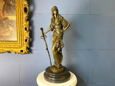 Bronzeskulptur berberin gewehr gebraucht kaufen Bronzeskulptur berberin gewehr gebraucht kaufen  Markt Schwaben