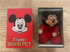 RARO Mini Juguete de Peluche de Recuerdo Disney Mickey Mouse Libro Mascota Disneyland segunda mano  Embacar hacia Mexico
