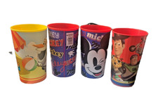 Pacote-4 Copos de Festa de Plástico Disney REUTILIZÁVEIS-Toy Story-Frozen-Mickey Mouse-Woody comprar usado  Enviando para Brazil