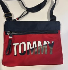Tommy hilfiger crossbody for sale  Pembroke