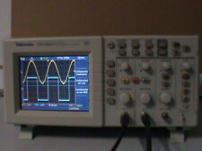 Oscilloscope tektronix tds2002 d'occasion  Saint-Égrève