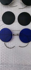 Paires lunettes solaires d'occasion  Réalmont