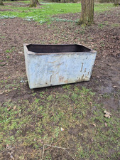 Galvanised water tank for sale  BURY ST. EDMUNDS