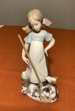 Lladro girl kittens for sale  CRAMLINGTON