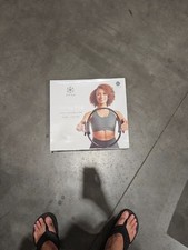 Anel Gaiam Pilates 15" alças de espuma círculo fitness preto comprar usado Anel Gaiam Pilates 15" alças de espuma círculo fitness preto comprar usado  Enviando para Brazil