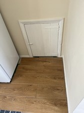 Medium oak look for sale  BRENTWOOD