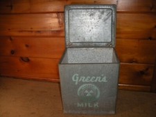 Caixa de leite vintage de metal para varanda de laticínios GREEN'S comprar usado  Enviando para Brazil
