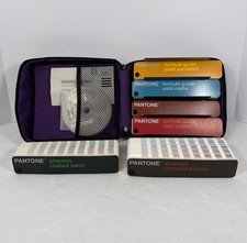 Conjunto de guia de cores Pantone, 6 guias de fórmula, estojo de transporte com CD, Y2K comprar usado  Enviando para Brazil