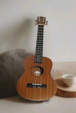Amahi concert ukulele for sale  Mount Airy