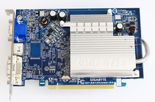 Carte graphique gigabyte d'occasion  Senlis