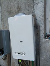 Caldaia riello start usato  Vanzaghello