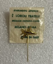 Spilla pin giacca usato  Roma