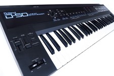 Roland d50 sintetizzatore usato Roland d50 sintetizzatore usato  Spedire a Italy