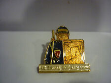 Rare pin crs d'occasion  Saint-Priest-Taurion