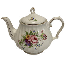 Sadler teapot floral for sale Sadler teapot floral for sale  BEDFORD