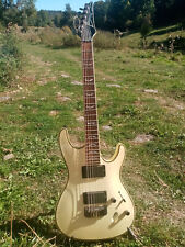 Guitare électrique ibanez d'occasion  Lespéron