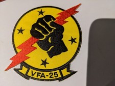 Patch thermocollant brodé d'occasion Patch thermocollant brodé d'occasion  Malakoff