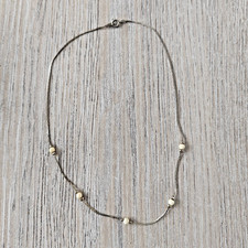 Collier fin argenté d'occasion  Witry-lès-Reims