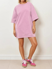 Robe sweat rose d'occasion  Castelnau-de-Médoc