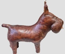 Bull dog. pouf d'occasion  Expédié en France