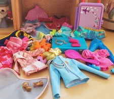 Barbie lot vêtements d'occasion  Martigues