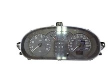 Instrumententafel komplett 820 gebraucht kaufen  Windeck