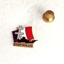 Pin lapel pin d'occasion  Lille-