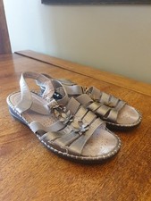 Cushion walk sandals for sale  SANDOWN