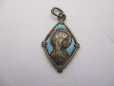 Ancienne medaille religieuse d'occasion  Prades