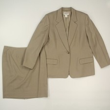 Pendleton women suit for sale  Moultonborough