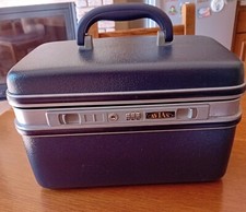 Beauty case rigido usato  Bastia Umbra