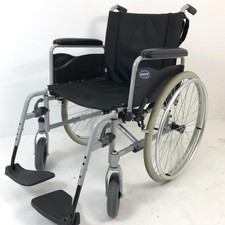 Rollstuhl invacare action gebraucht kaufen  Schwerin-Umland VI
