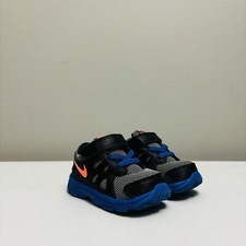 Tênis esportivo Nike Revolution 2 bebê criança 555084-101 tamanho 4C comprar usado Tênis esportivo Nike Revolution 2 bebê criança 555084-101 tamanho 4C comprar usado  Enviando para Brazil