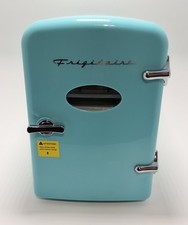Mini geladeira de bebidas Frigidaire seis latas 4 L nova caixa aberta comprar usado  Enviando para Brazil