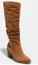Universal thread women for sale  Bartlesville