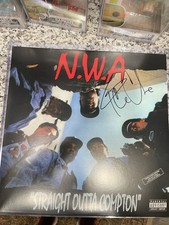 CUBO DE GELO NWA ASSINADO DIRETO OUTTA COMPTON VINIL JSA AUTENTICADO, usado comprar usado  Enviando para Brazil