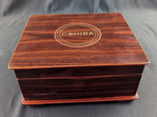 Cohiba desk top d'occasion  Expédié en Belgium