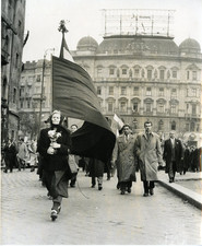 Hungary budapest revolution d'occasion  Expédié en Belgium