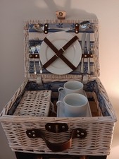 Vintage wicker picnic for sale  Elgin