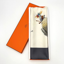 Cachecol de seda autêntico Hermes Carré 90 EQUATEUR Chasse a vol com caixa BA060032, usado comprar usado  Enviando para Brazil