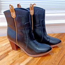 Mia susanna women for sale  Green Valley