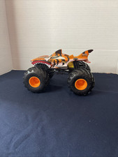 Hot Wheels Monster Trucks tamanho grande TIGER SHARK metal 1:24  comprar usado  Enviando para Brazil