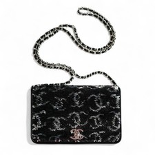 Nuovo 23k chanel usato Nuovo 23k chanel usato  Spedire a Italy