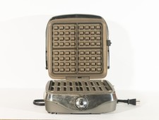Calphalon waffle maker for sale  Rancho Cordova