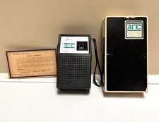 ITC TRANSISTOR DE BOLSO AM RÁDIO ESTADO SÓLIDO MODELO P-4000 A1TC - Leia comprar usado  Enviando para Brazil